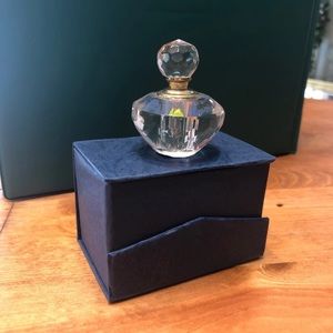 XS Crystal Perfume Bottle